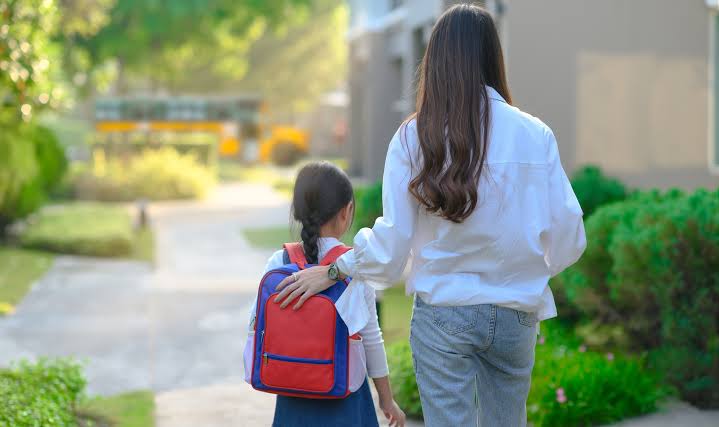 What Happens If My Ex Has Already Applied for a New School Kettering?